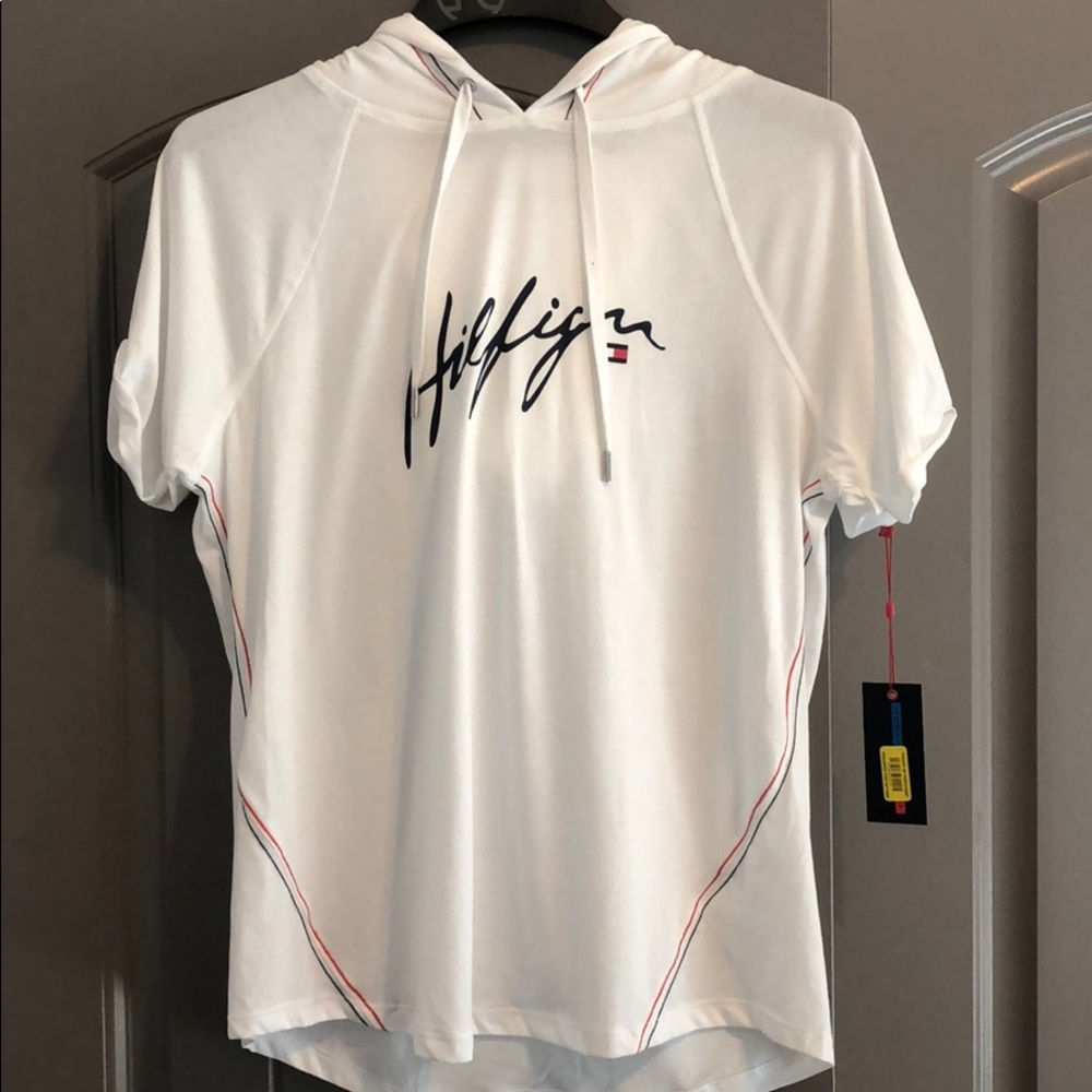 Tommy Hilfiger Sport Women’s Top - Size Medium